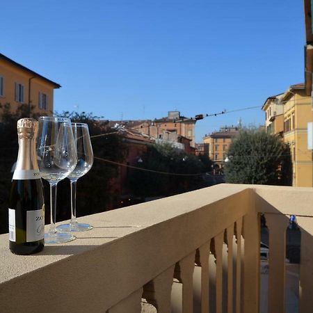 Charming Flat Righi Bologna Apartment ภายนอก รูปภาพ